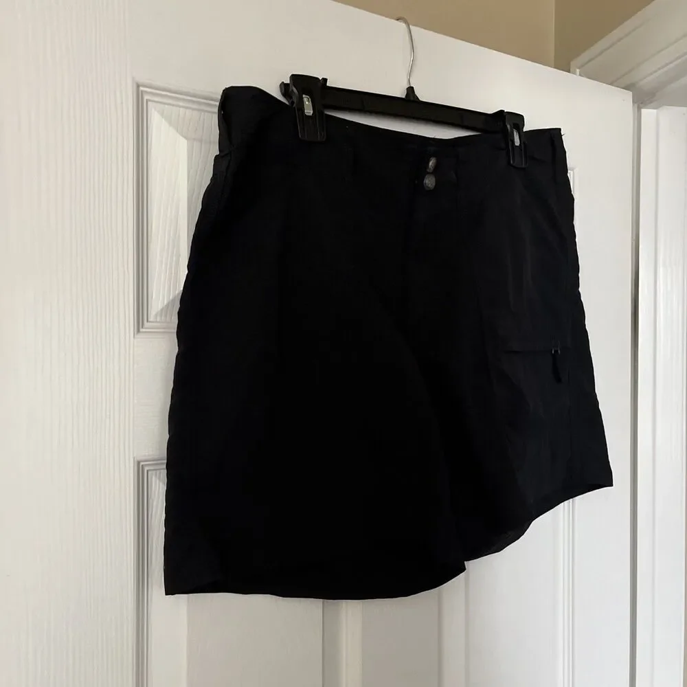 VTG Bimini Bay Women’s 12 Black Shorts Solid Button Flat Front Cargo Pockets